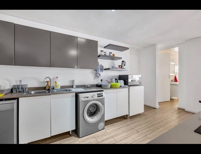 5 BEDROOM HOUSE FOR SALE IN MORNINGSIDE